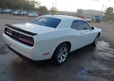 2015 Dodge Challenger Sxt Plus z USA, uszkodzony, nr VIN 2C3CDZBG7FH770513